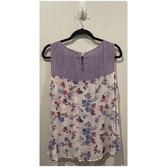 FIGUEROA AND FLOWER Floral Sheer Sleeveless Blouse - Picture 3 of 3